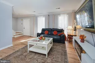 5876 Pontiac Dr, Woodbridge, VA 22193 - Photo 15