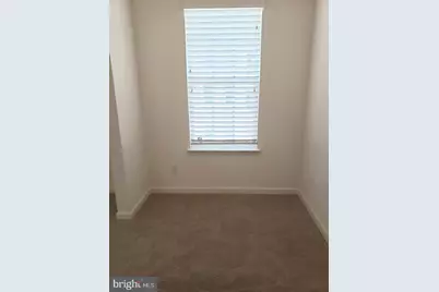 16900 Porters Inn Drive, Dumfries, VA 22026 - Photo 19