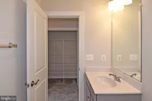 1767 Hickory Woods Rd, Dumfries, VA 22026 - Photo 37