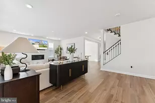 14905 Heather Bloom Dr, Woodbridge, VA 22193 - Photo 19