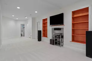 5709 Wheelwright Way, Haymarket, VA 20169 - Photo 35