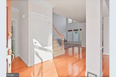 5709 Wheelwright Way, Haymarket, VA 20169 - Photo 5