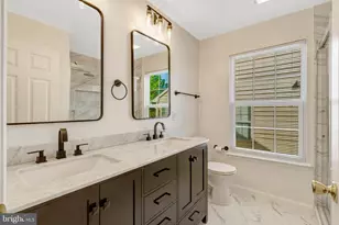 8605 Ellis Ford Pl, Gainesville, VA 20155 - Photo 39