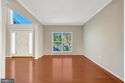 8605 Ellis Ford Place, Gainesville, VA 20155 - Photo 11