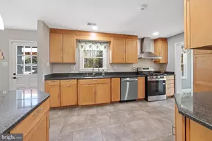 13827 Spriggs Rd, Manassas, VA 20112 - Photo 7