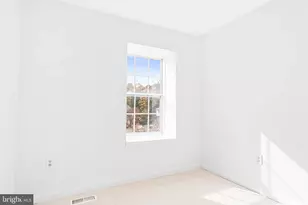 15036 Cherrydale Dr, Woodbridge, VA 22193 - Photo 25