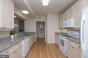 485 Harbor Side St, Woodbridge, VA 22191 - Photo 13