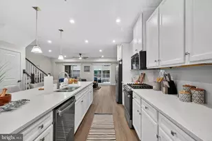 17454 Southern Shrs Dr, Dumfries, VA 22026 - Photo 7