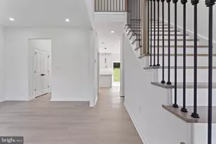 8111 Oak St, Manassas, VA 20111 - Photo 23