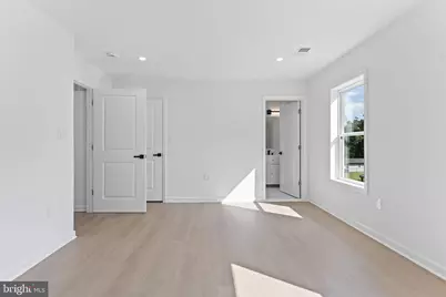 8111 Oak Street, Manassas, VA 20111 - Photo 27