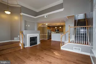 15426 Rosemont Manor Dr, Haymarket, VA 20169 - Photo 9