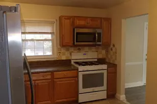 4304 Eldorado Dr, Woodbridge, VA 22193 - Photo 9