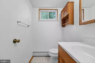 13430 Greenacre Dr, Woodbridge, VA 22191 - Photo 23