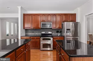 13612 Ryton Ridge Ln, Gainesville, VA 20155 - Photo 3