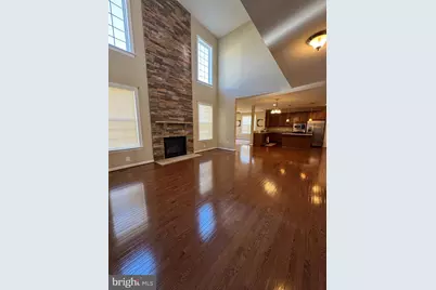 14933 Spriggs Tree Lane, Woodbridge, VA 22193 - Photo 7