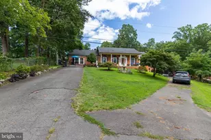 10009 Bent Tree Ln, Manassas, VA 20111 - Photo 3