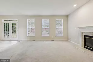 2880 Myrtlewood Dr, Dumfries, VA 22026 - Photo 7