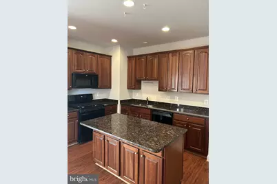 6872 Witton Circle, Gainesville, VA 20155 - Photo 7