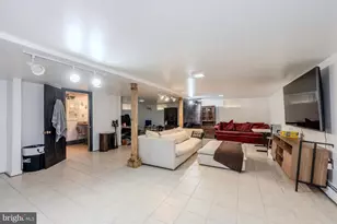 1329 Devils Reach Rd, Woodbridge, VA 22192 - Photo 21