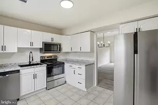 14753 Tamarack Pl, Woodbridge, VA 22191 - Photo 7