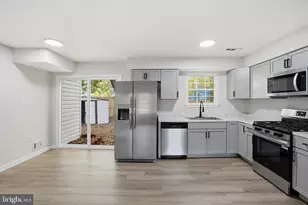 13357 Pelican Rd, Woodbridge, VA 22193 - Photo 17