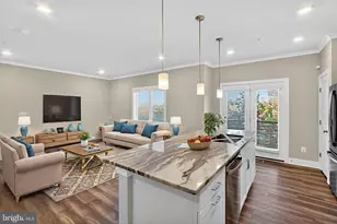 1322 Rail Stop Dr, Woodbridge, VA 22191 - Photo 3