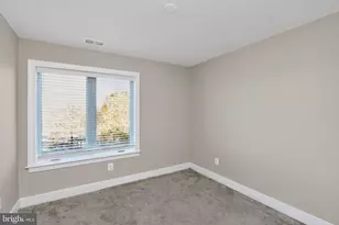 1322 Rail Stop Dr, Woodbridge, VA 22191 - Photo 15