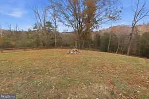 6047 Greenway Ct, Manassas, VA 20112 - Photo 39