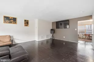 8514 Charnwood Ct, Manassas, VA 20111 - Photo 3