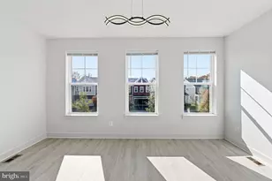 1490 Meadowlark Glen Rd, Dumfries, VA 22026 - Photo 13