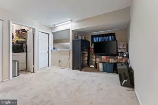 10805 Violet Ct, Manassas, VA 20109 - Photo 19