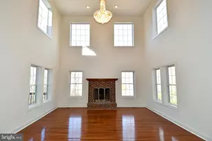 8368 Hickory Hollow Ct, Manassas, VA 20112 - Photo 7