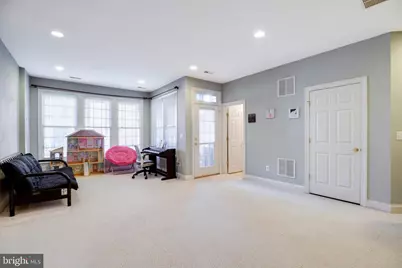 6907 Stanwick Square, Gainesville, VA 20155 - Photo 39