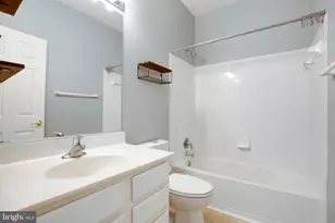 6907 Stanwick Square, Gainesville, VA 20155 - Photo 37