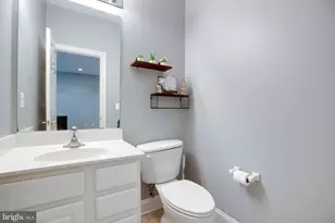 6907 Stanwick Square, Gainesville, VA 20155 - Photo 45