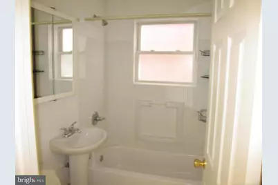 408 C Street #202, Quantico, VA 22134 - Photo 3