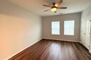 1718 Featherstone Rd, Woodbridge, VA 22191 - Photo 19