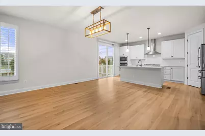 9516 Kimbleton Hall Loop, Manassas Park, VA 20111 - Photo 11