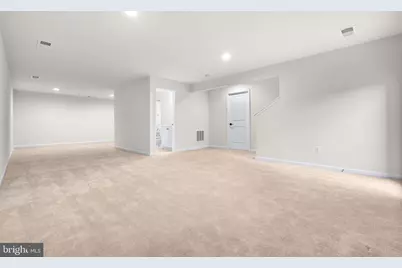 9516 Kimbleton Hall Loop, Manassas Park, VA 20111 - Photo 33