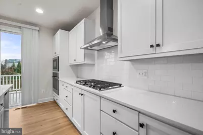 9516 Kimbleton Hall Loop, Manassas Park, VA 20111 - Photo 15