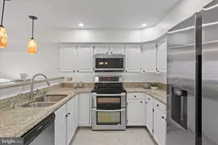 429 Fortress Way, Occoquan, VA 22125 - Photo 11