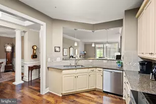 15251 Royal Crest Dr, Haymarket, VA 20169 - Photo 11