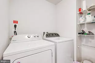 6900 Kona Dr, Gainesville, VA 20155 - Photo 19