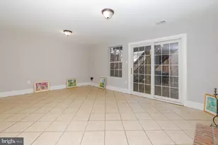 15661 Montview Dr, Dumfries, VA 22025 - Photo 23