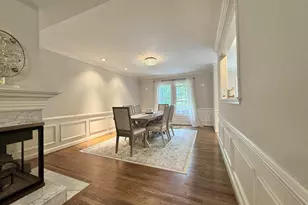 12121 Derriford Ct, Woodbridge, VA 22192 - Photo 3