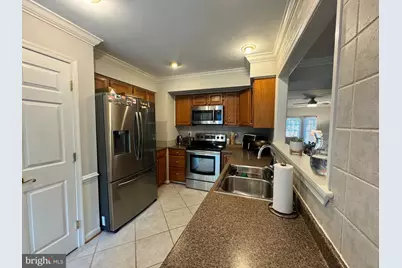 12121 Derriford Court, Woodbridge, VA 22192 - Photo 5