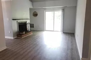 12100 Cardamom Dr, Woodbridge, VA 22192 - Photo 9