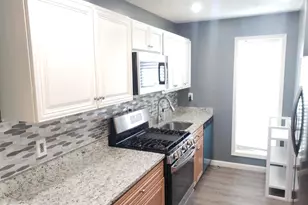 12100 Cardamom Dr, Woodbridge, VA 22192 - Photo 15