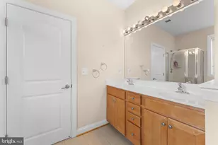 15908 Mackenzie Manor Dr, Haymarket, VA 20169 - Photo 33