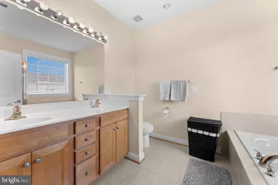 15908 Mackenzie Manor Drive, Haymarket, VA 20169 - Photo 31